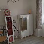 La Petite Maison Cosy 別荘 Saint-Sauveur-le-Vicomte