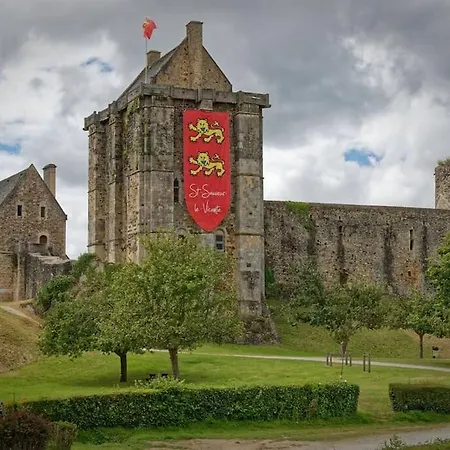 펜션 La Petite Maison Cosy Saint-Sauveur-le-Vicomte