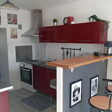 別荘 La Petite Maison Cosy Saint-Sauveur-le-Vicomte