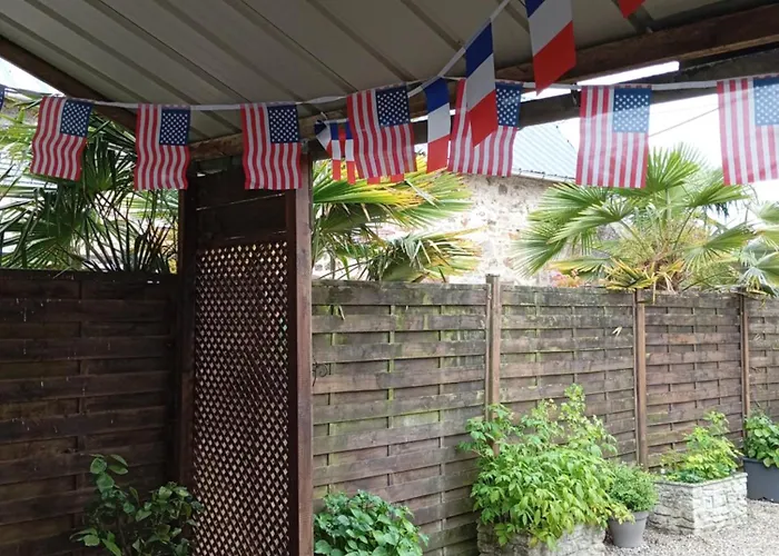 La Petite Maison Cosy Casa de Férias Saint-Sauveur-le-Vicomte